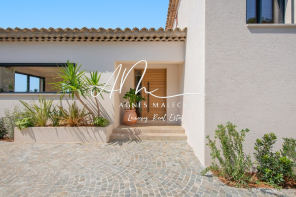 Maison de luxe à vendre à Cavalaire-sur-Mer, 2 690 000 €, Photo 6