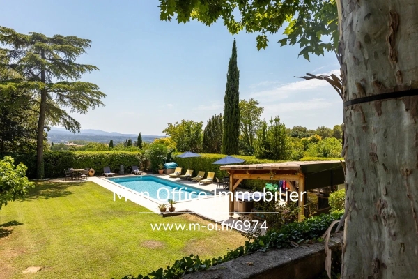Maison de luxe à vendre à Aix-en-Provence, 1 196 000 €, Photo 1