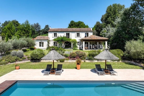 Luxury House for sale in Saint-Rémy-de-Provence, 2 450 000 €, Photo 1