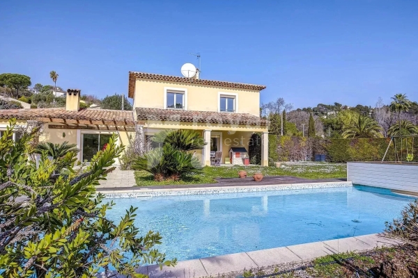 Maison de luxe à vendre à Mougins, 1 550 000 €, Photo 1
