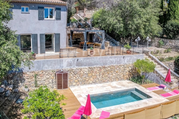 Maison de luxe à louer à Mougins, 0 €, Photo 1