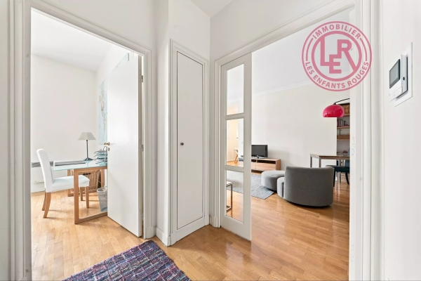 Luxury Apartment for sale in Paris 6ème, 750 000 €