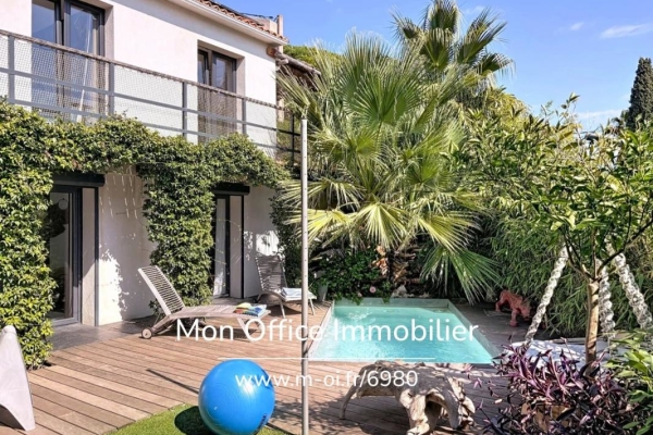 Luxury House for sale in Cavalaire-sur-Mer, 1 099 000 €, Photo 2