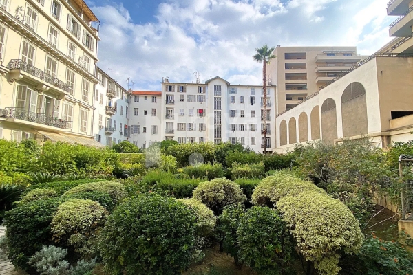 Appartement de luxe à vendre à Nice, 540 000 €, Photo 2