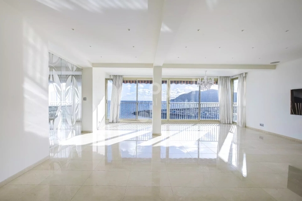 Appartement de luxe à vendre à Mandelieu-la-Napoule, 2 250 000 €, Photo 2