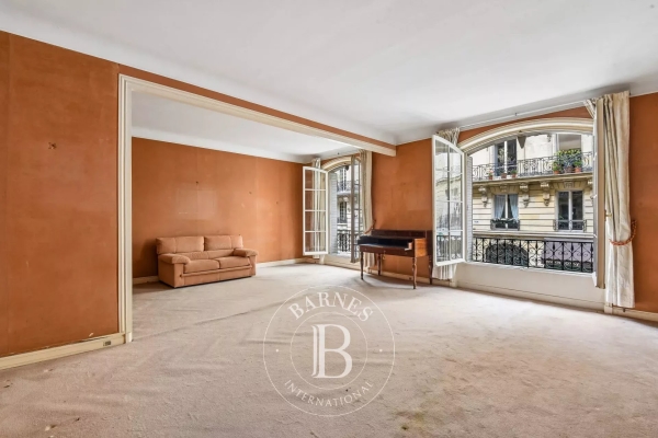 Luxury Apartment for sale in Paris 7ème, 2 300 000 €, Photo 2