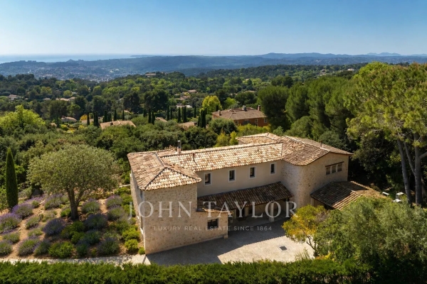 Luxury House for sale in Saint-Paul-de-Vence, 4 875 000 €, Photo 2