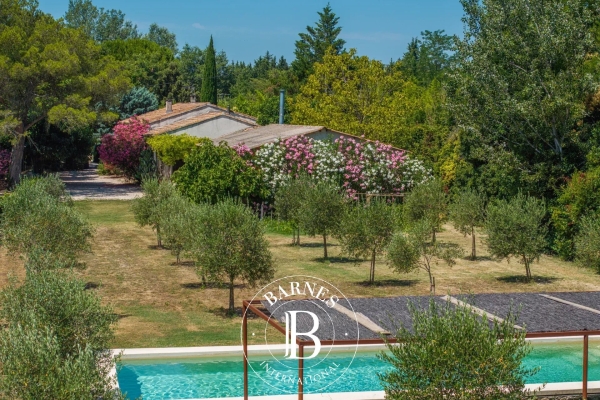 Maison de luxe à vendre à Eygalières, 1 315 000 €, Photo 2