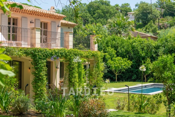 Luxury House for sale in Saint-Tropez, 15 600 000 €, Photo 2