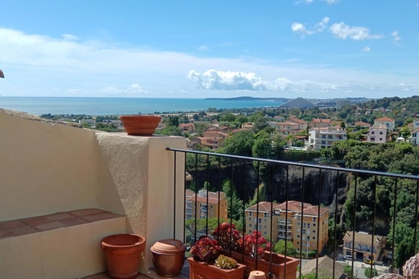 Maison de luxe à vendre à Cagnes-sur-Mer, 825 000 €, Photo 3