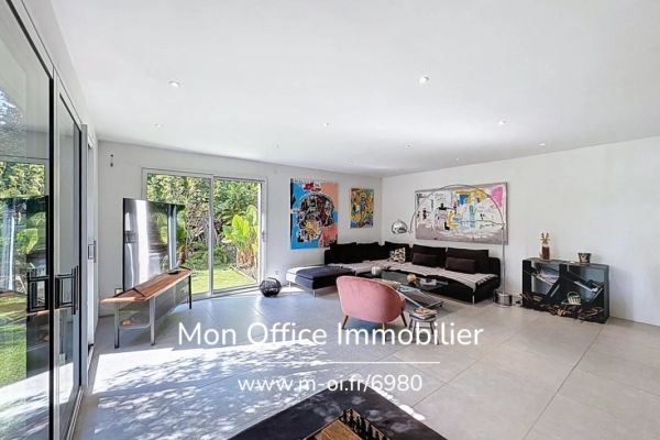 Luxury House for sale in Cavalaire-sur-Mer, 1 099 000 €, Photo 4