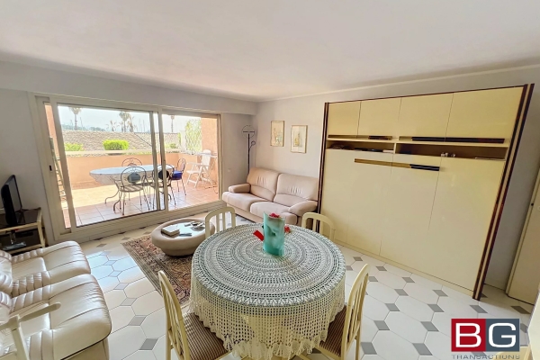 Appartement de luxe à vendre à Antibes, 385 000 €, Photo 5