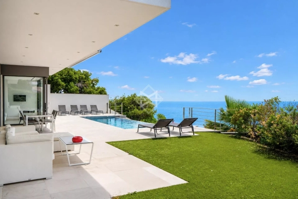 Luxury House for sale in Les Issambres, 2 690 000 €, Photo 7