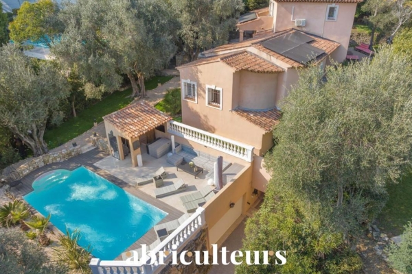 Maison de luxe à vendre à Le Cannet, 1 900 000 €, Photo 1