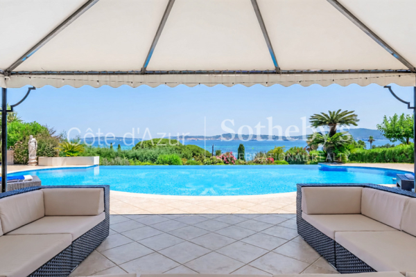 Maison de luxe à vendre à Grimaud, 4 800 000 €, Photo 1