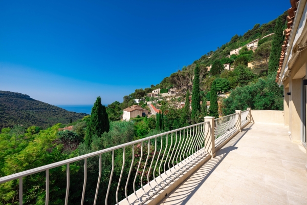 Luxury House for sale in La Turbie, 1 990 000 €, Photo 1