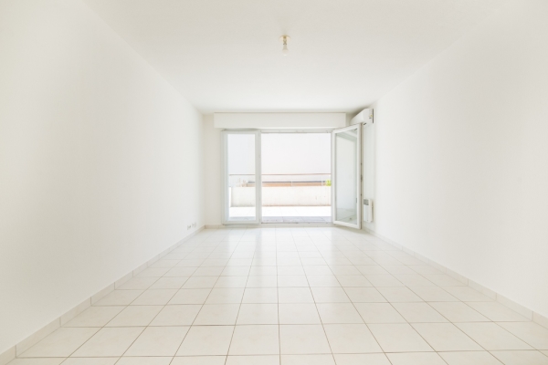 Appartement de luxe à vendre à Antibes, 650 000 €, Photo 1
