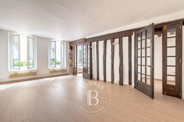 Luxury Apartment for sale in Paris 5ème, 600 000 €, Photo 2