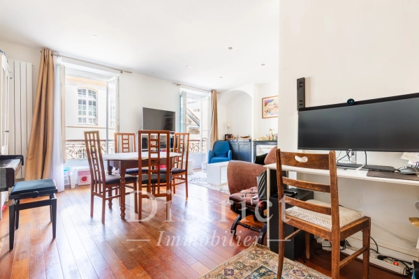 Luxury Apartment for sale in Paris 12ème, 848 000 €, Photo 2