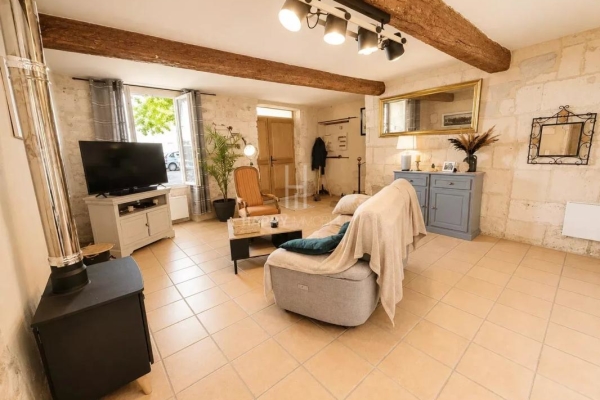 Maison de luxe à vendre à Mollégès, 395 000 €, Photo 2