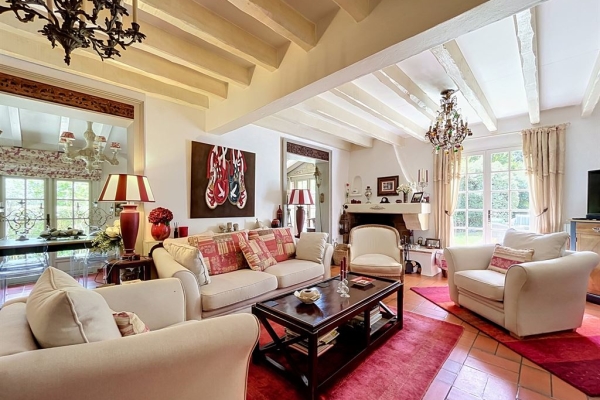 Maison de luxe à vendre à Saint-Pée-sur-Nivelle, 749 000 €, Photo 4