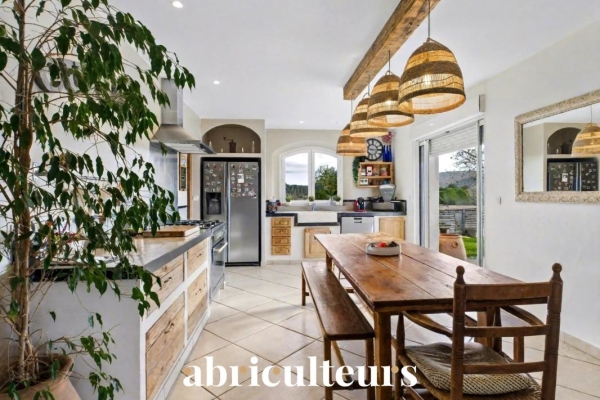 Maison de luxe à vendre à Puyvert, 825 000 €, Photo 5