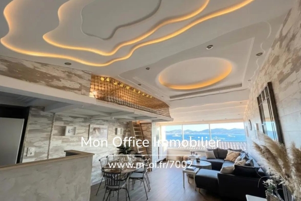 Maison de luxe à vendre à Grimaud, 720 000 €, Photo 1