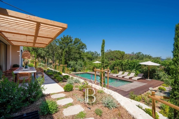 Luxury House for rental in Ramatuelle, 17 500 €, Photo 1