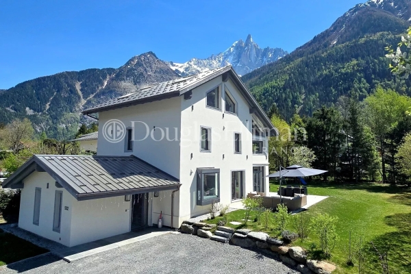 Maison de luxe à vendre à Chamonix-Mont-Blanc, 3 950 000 €, Photo 1