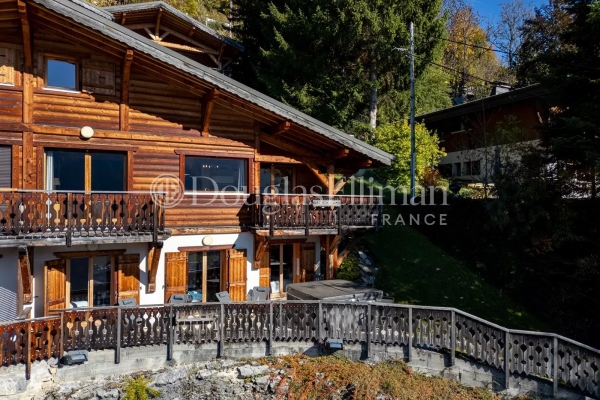 Maison de luxe à vendre à Morzine, 995 000 €, Photo 1