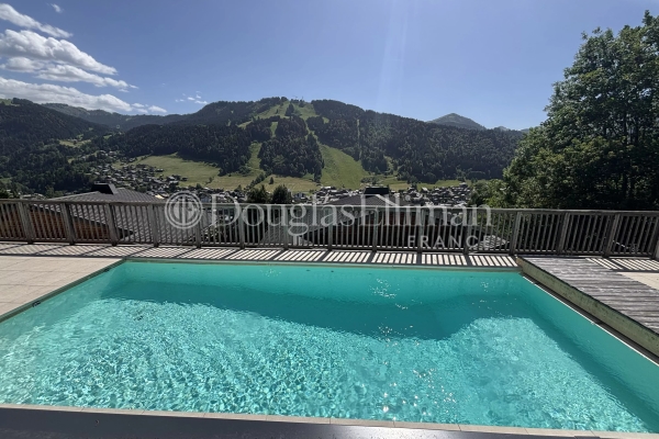 Maison de luxe à vendre à Morzine, 995 000 €, Photo 2