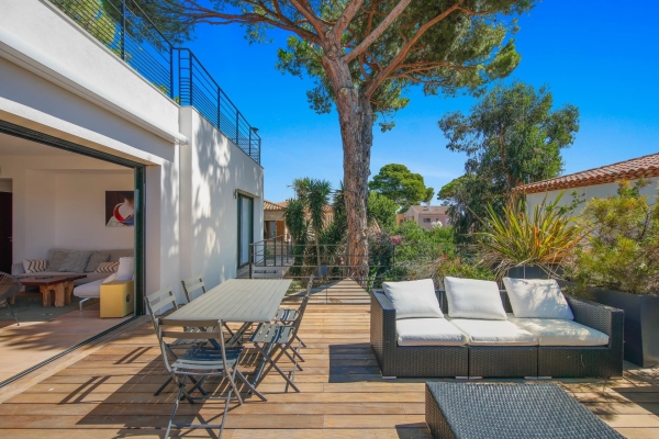 Maison de luxe à vendre à Hyères, 1 490 000 €, Photo 2