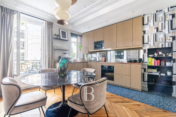 Appartement de luxe à vendre à Neuilly-sur-Seine, 1 300 000 €, Photo 3