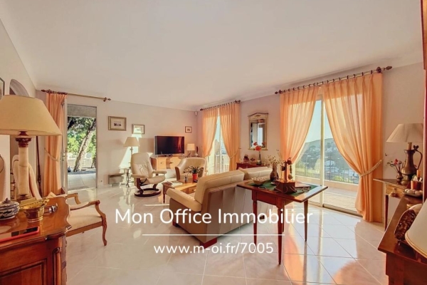 Maison de luxe à vendre à Cavalaire-sur-Mer, 1 050 000 €, Photo 7