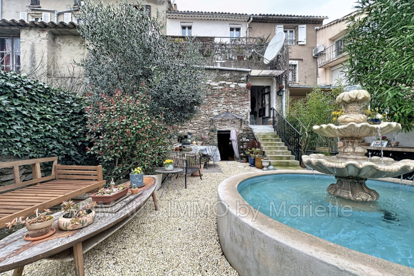 Maison de luxe à vendre à La Garde-Freinet, 799 995 €, Photo 1