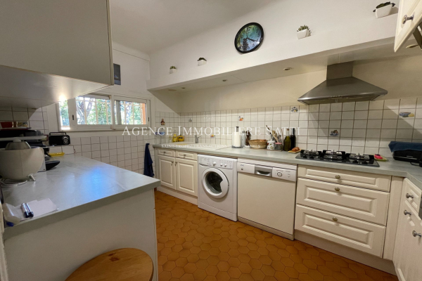 Luxury Apartment for sale in Saint-Tropez, 695 000 €, Photo 4
