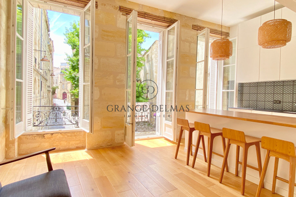 Appartement de luxe à vendre à Bordeaux, 240 000 €, Photo 1