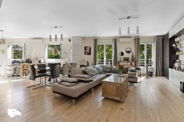 Maison de luxe à vendre à Suresnes, 1 590 000 €, Photo 1
