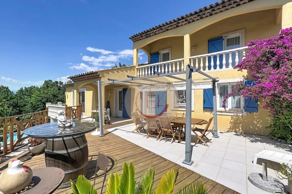 Luxury House for sale in Les Adrets de l'Esterel, 845 000 €, Photo 2