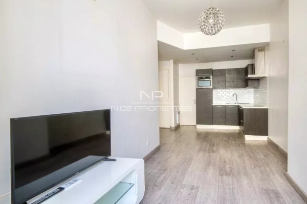 Appartement de luxe à vendre à Nice, 430 000 €, Photo 3