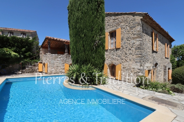 Maison de luxe à vendre à Montjustin, 690 000 €, Photo 3