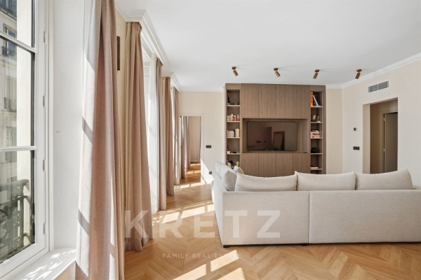 Luxury Apartment for sale in Paris 7ème, 1 900 000 €, Photo 5