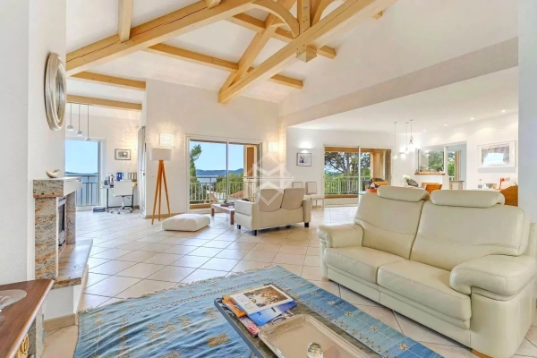 Maison de luxe à vendre à Le Lavandou, 2 950 000 €, Photo 5