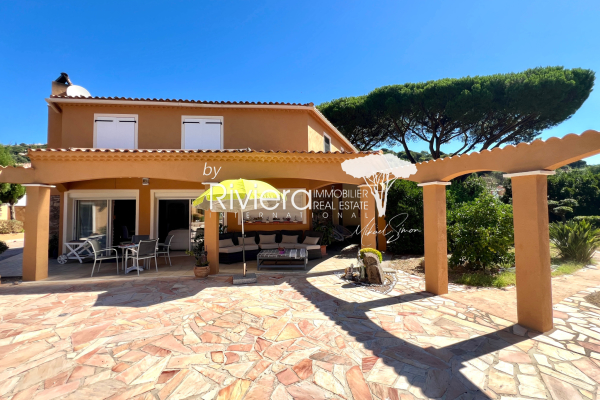 Maison de luxe à vendre à Cavalaire-sur-Mer, 1 175 000 €, Photo 7