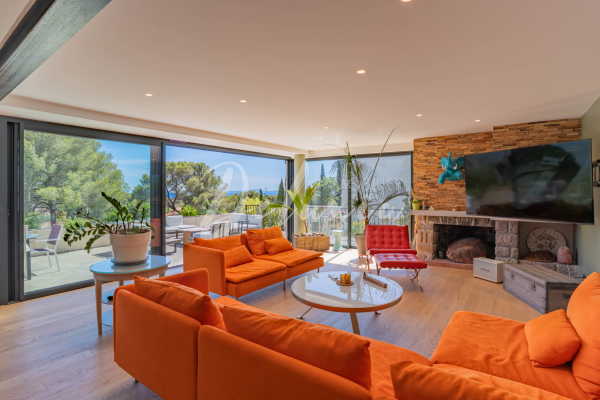 Luxury House for sale in Saint-Raphaël, 1 300 000 €, Photo 2