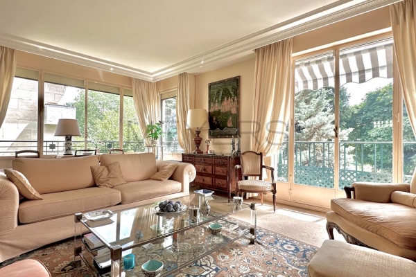 Luxury Apartment for sale in Paris 16ème, 1 740 000 €, Photo 1