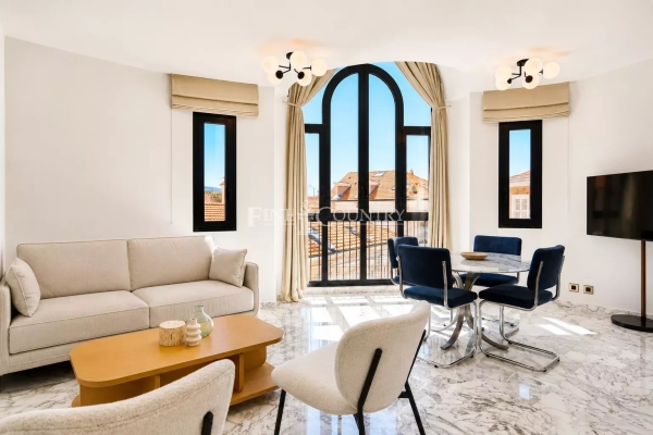 Luxury Apartment for sale in Cannes, 750 000 €, Photo 1