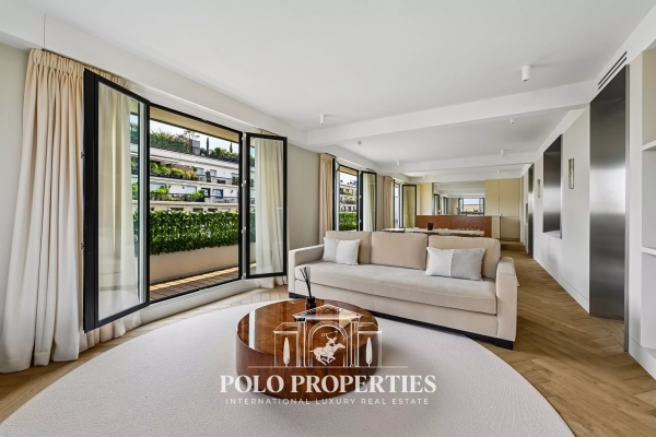 Luxury Apartment for rental in Paris 16ème, 10 000 €, Photo 1