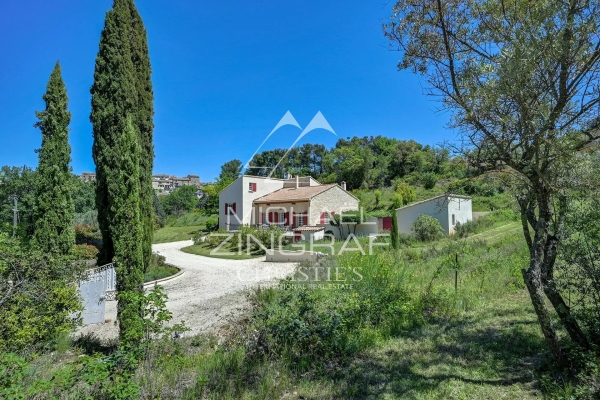 Maison de luxe à vendre à Grambois, 1 400 000 €, Photo 1