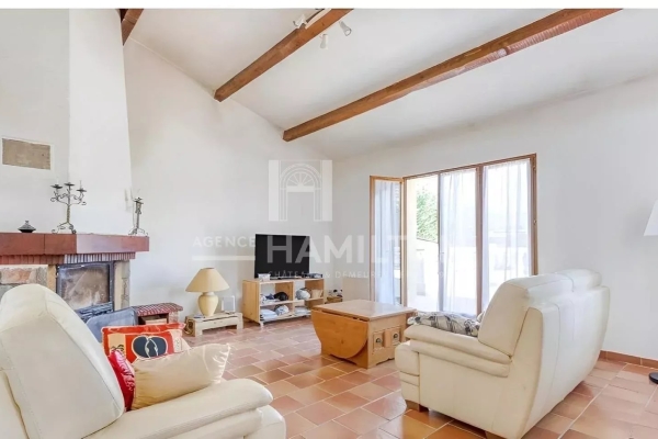 Maison de luxe à vendre à Valbonne, 729 000 €, Photo 2